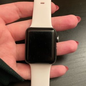 Apple Watch Series 3; 38mm Aluminum Case